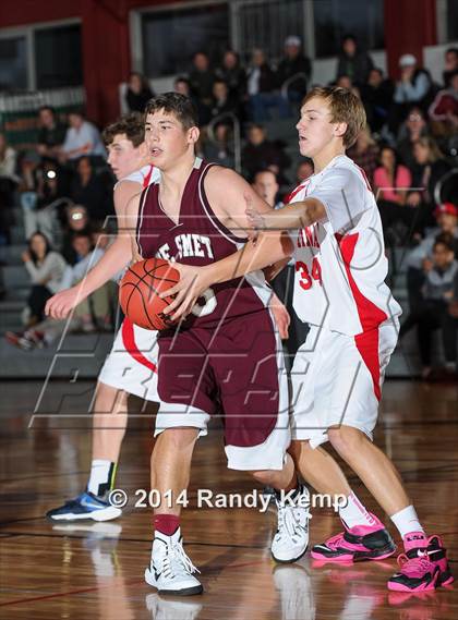 Thumbnail 1 in  DeSmet Jesuit @ Chaminade photogallery.
