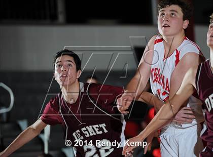 Thumbnail 1 in  DeSmet Jesuit @ Chaminade photogallery.
