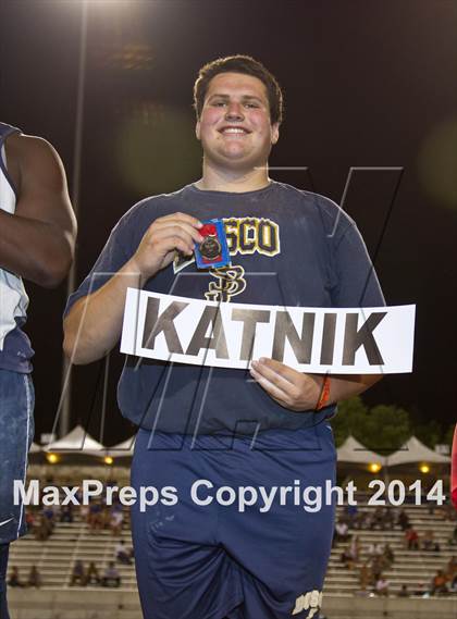 Thumbnail 1 in CIF State Track and Field (Podium Awards) photogallery.