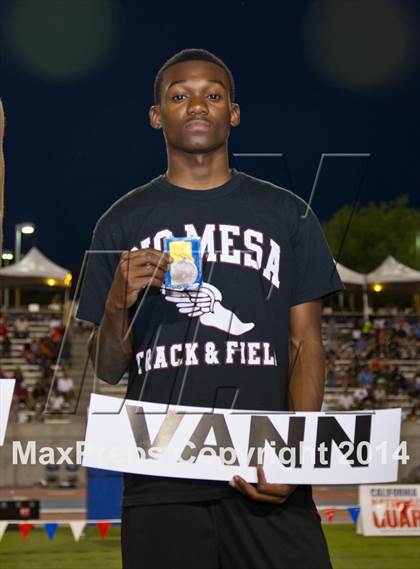 Thumbnail 1 in CIF State Track and Field (Podium Awards) photogallery.