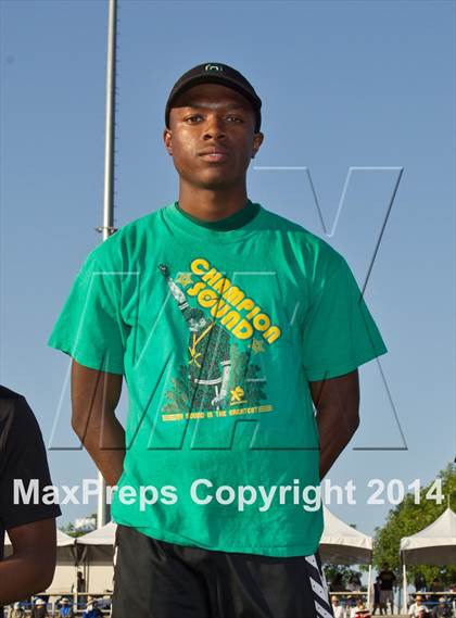 Thumbnail 1 in CIF State Track and Field (Podium Awards) photogallery.
