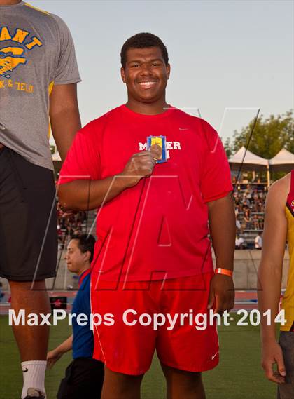 Thumbnail 2 in CIF State Track and Field (Podium Awards) photogallery.