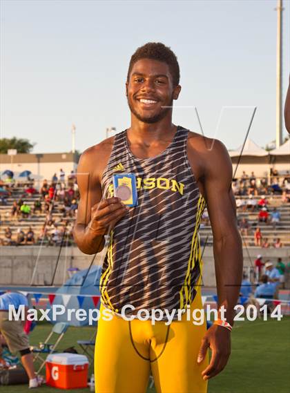 Thumbnail 2 in CIF State Track and Field (Podium Awards) photogallery.