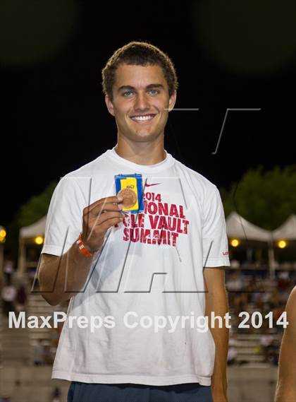 Thumbnail 3 in CIF State Track and Field (Podium Awards) photogallery.