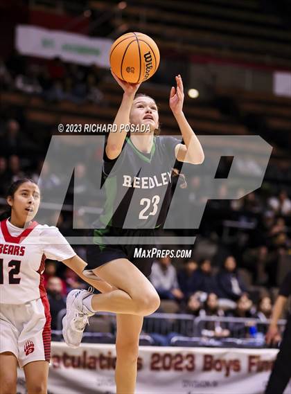 Thumbnail 3 in Reedley vs. Arvin (CIF CS D V Championship) photogallery.