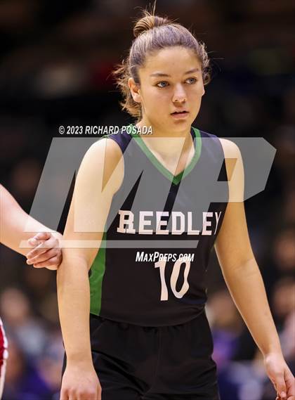 Thumbnail 2 in Reedley vs. Arvin (CIF CS D V Championship) photogallery.