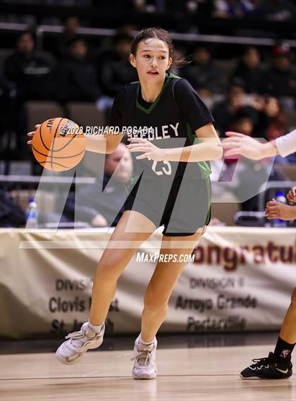 Thumbnail 2 in Reedley vs. Arvin (CIF CS D V Championship) photogallery.