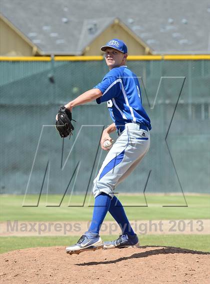 Thumbnail 2 in NIAA Northern Nevada D1 Junior All-Star Game photogallery.