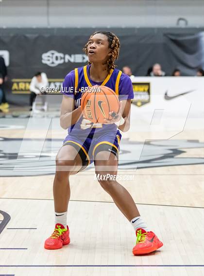 Thumbnail 2 in Montverde Academy vs. Long Island Lutheran (Chipotle Nationals Semifinal) photogallery.
