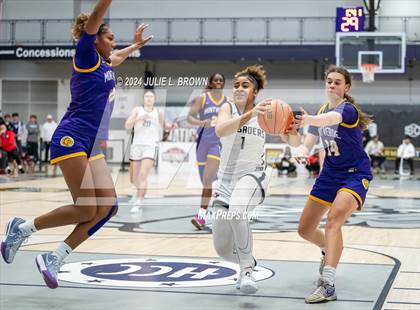 Thumbnail 1 in Montverde Academy vs. Long Island Lutheran (Chipotle Nationals Semifinal) photogallery.
