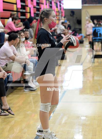Thumbnail 1 in Mater Dei @ JSerra Catholic photogallery.