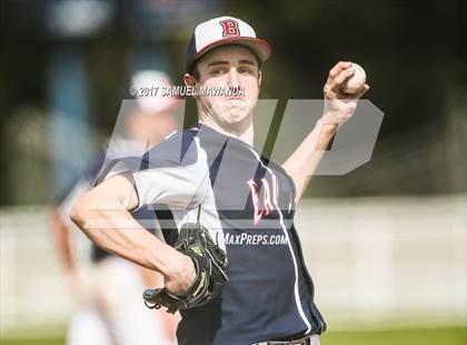 Thumbnail 3 in Brentwood School vs. Verdugo Hills photogallery.