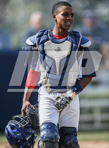 Thumbnail 2 in Brentwood School vs. Verdugo Hills photogallery.