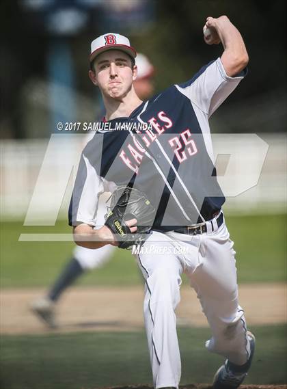 Thumbnail 3 in Brentwood School vs. Verdugo Hills photogallery.