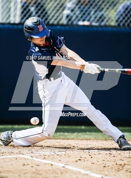 Thumbnail 3 in Brentwood School vs. Verdugo Hills photogallery.