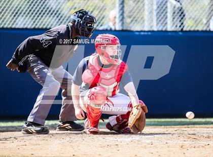 Thumbnail 1 in Brentwood School vs. Verdugo Hills photogallery.
