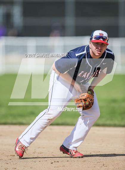 Thumbnail 1 in Brentwood School vs. Verdugo Hills photogallery.