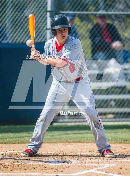 Thumbnail 3 in Brentwood School vs. Verdugo Hills photogallery.