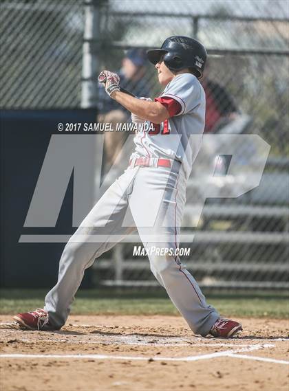 Thumbnail 2 in Brentwood School vs. Verdugo Hills photogallery.
