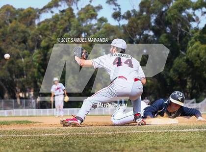 Thumbnail 1 in Brentwood School vs. Verdugo Hills photogallery.