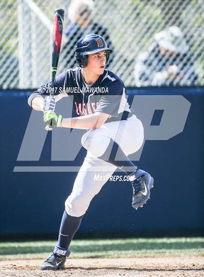 Thumbnail 3 in Brentwood School vs. Verdugo Hills photogallery.