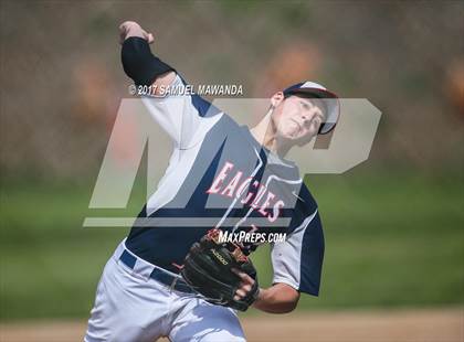 Thumbnail 1 in Brentwood School vs. Verdugo Hills photogallery.