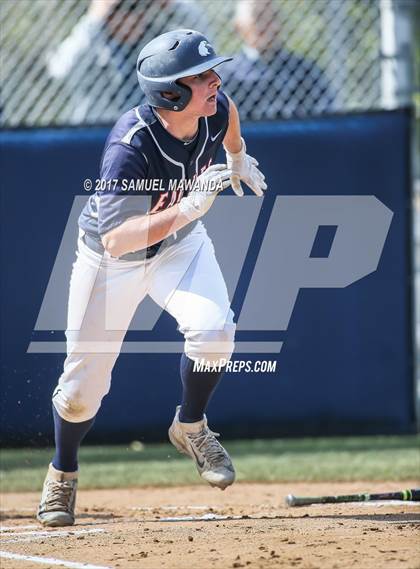Thumbnail 1 in Brentwood School vs. Verdugo Hills photogallery.