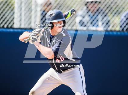 Thumbnail 1 in Brentwood School vs. Verdugo Hills photogallery.