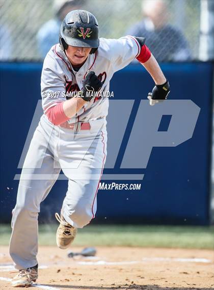Thumbnail 1 in Brentwood School vs. Verdugo Hills photogallery.