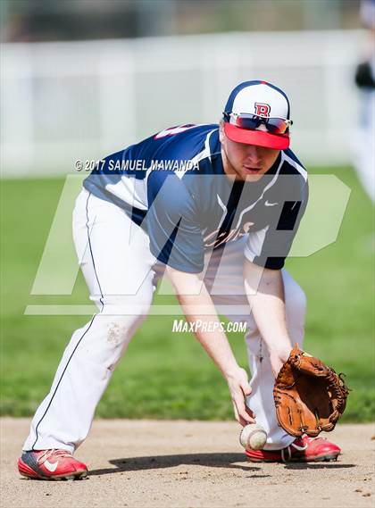 Thumbnail 1 in Brentwood School vs. Verdugo Hills photogallery.