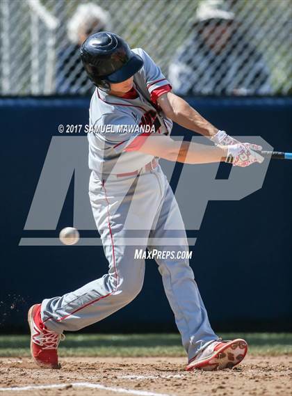 Thumbnail 1 in Brentwood School vs. Verdugo Hills photogallery.