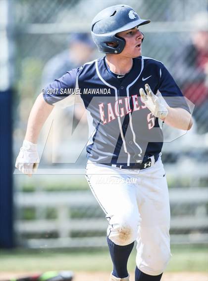 Thumbnail 2 in Brentwood School vs. Verdugo Hills photogallery.