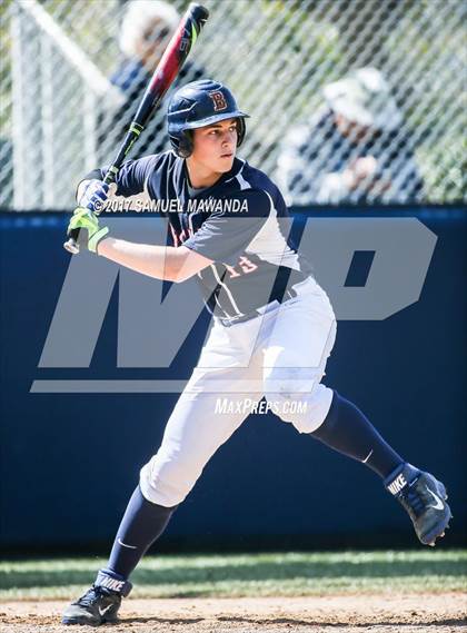 Thumbnail 1 in Brentwood School vs. Verdugo Hills photogallery.