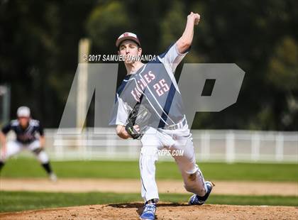 Thumbnail 2 in Brentwood School vs. Verdugo Hills photogallery.