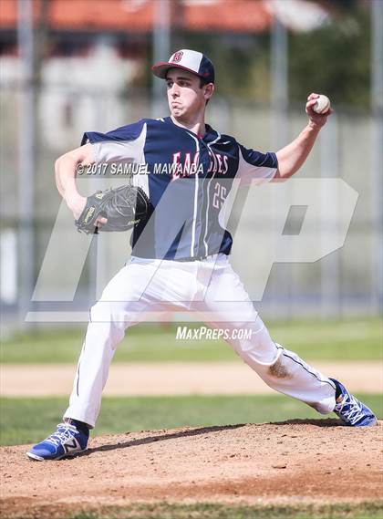 Thumbnail 2 in Brentwood School vs. Verdugo Hills photogallery.