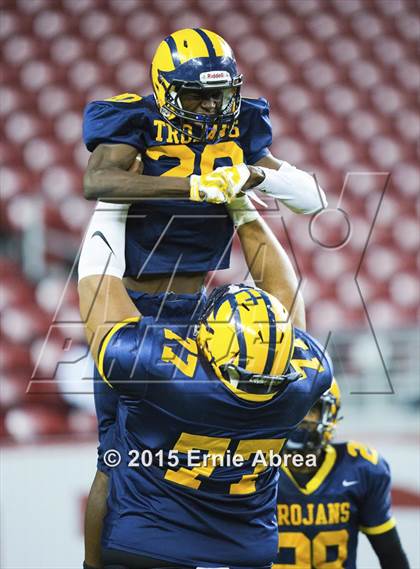 Thumbnail 1 in Valley Christian vs. Milpitas @ Levi's Stadium photogallery.
