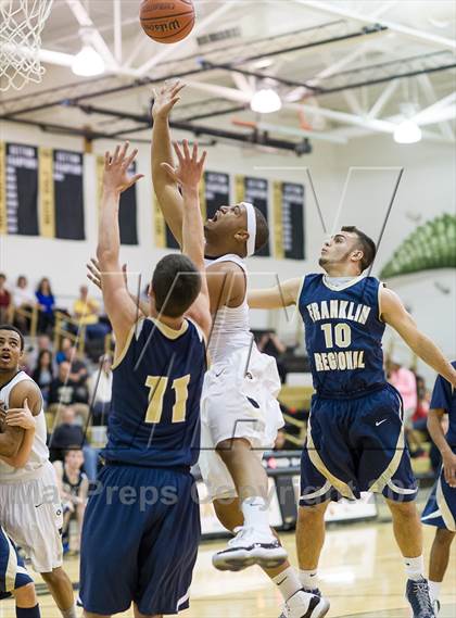 Thumbnail 3 in Franklin Regional vs. Gateway photogallery.