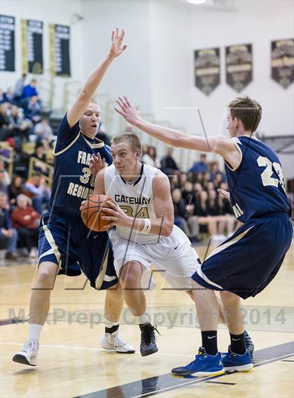 Thumbnail 3 in Franklin Regional vs. Gateway photogallery.