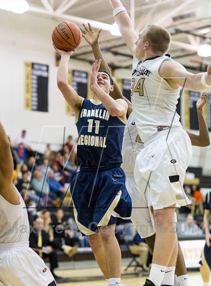 Thumbnail 1 in Franklin Regional vs. Gateway photogallery.