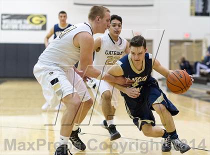 Thumbnail 2 in Franklin Regional vs. Gateway photogallery.