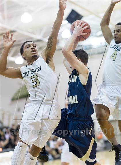 Thumbnail 3 in Franklin Regional vs. Gateway photogallery.