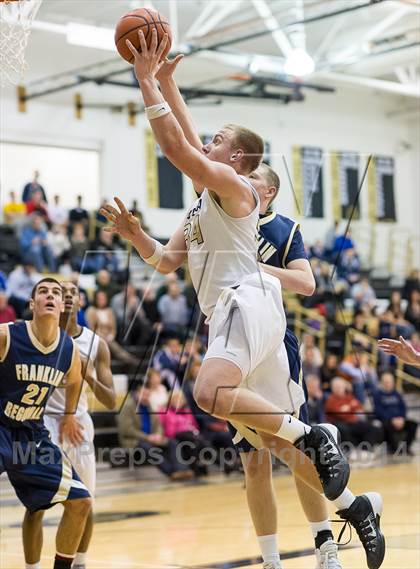 Thumbnail 3 in Franklin Regional vs. Gateway photogallery.