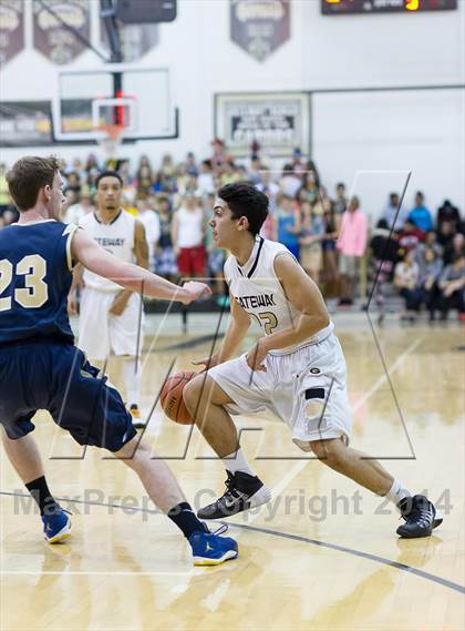 Thumbnail 1 in Franklin Regional vs. Gateway photogallery.