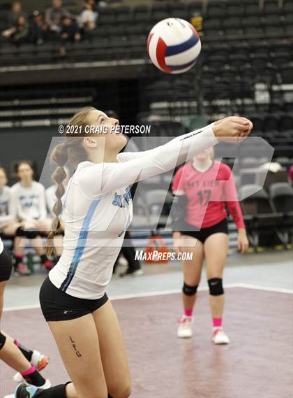 Thumbnail 3 in Sky View vs Cedar (UHSAA 4A Quarterfinal Playoff) photogallery.