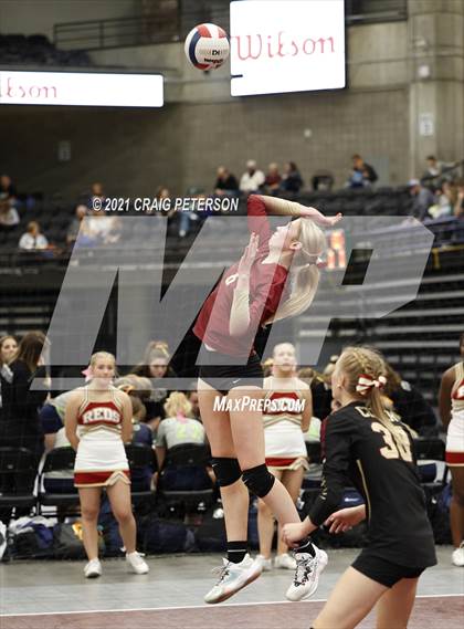 Thumbnail 1 in Sky View vs Cedar (UHSAA 4A Quarterfinal Playoff) photogallery.