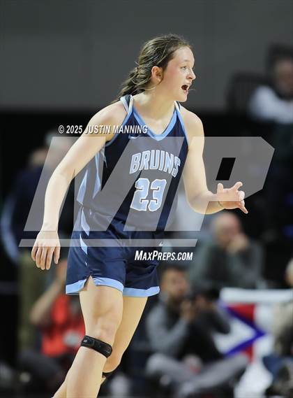 Thumbnail 3 in DeQueen vs. Pulaski Academy (AAA 4A State Final) photogallery.
