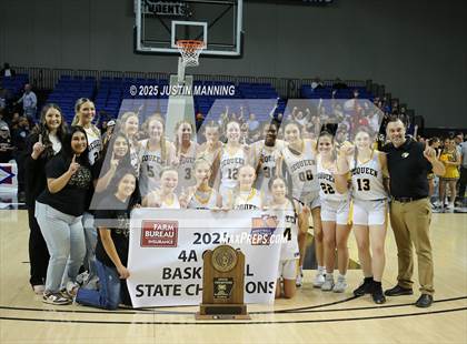 Thumbnail 2 in DeQueen vs. Pulaski Academy (AAA 4A State Final) photogallery.