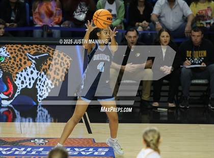 Thumbnail 1 in DeQueen vs. Pulaski Academy (AAA 4A State Final) photogallery.