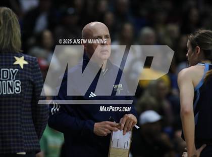 Thumbnail 2 in DeQueen vs. Pulaski Academy (AAA 4A State Final) photogallery.