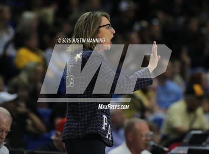 Thumbnail 2 in DeQueen vs. Pulaski Academy (AAA 4A State Final) photogallery.